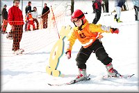 Sjezd s oto�kou kolem zaj�ce