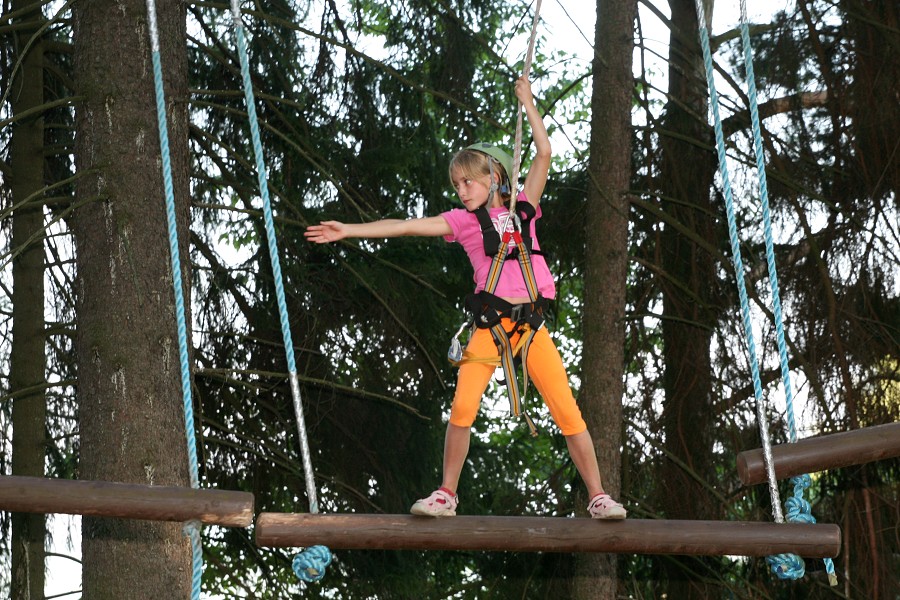 22- Zavěšené trámky 